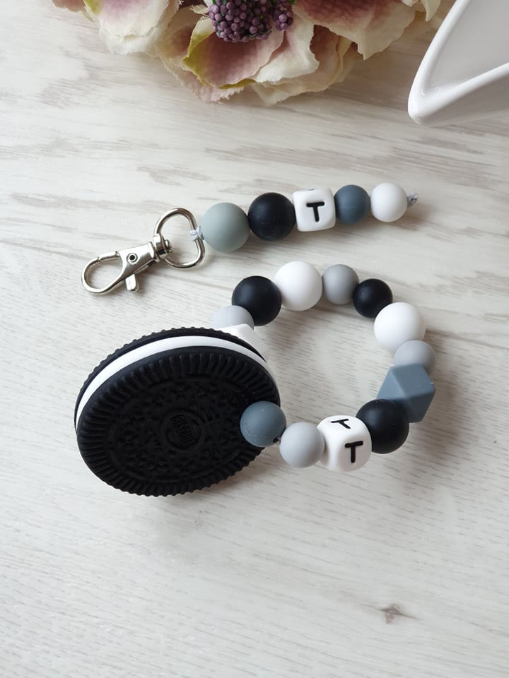 Sada klíčenka a kousátko oreo černé Sada klíčenka a kousátko oreo černé