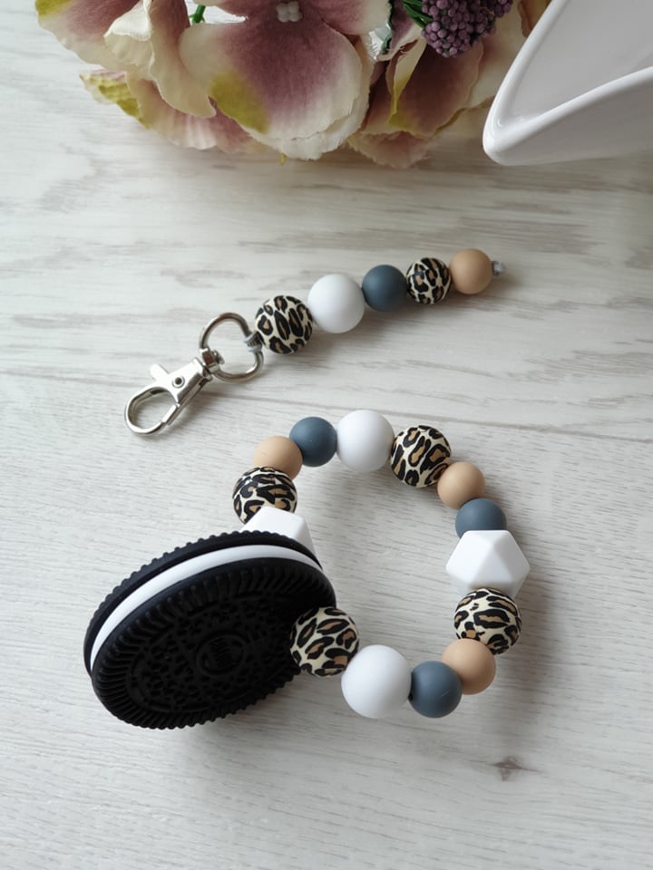 Sada klíčenka a kousátko oreo leopard Sada klíčenka a kousátko oreo leopard